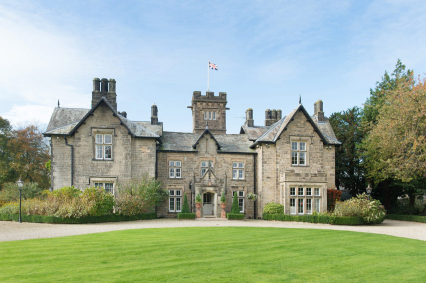 Well-presented old English property